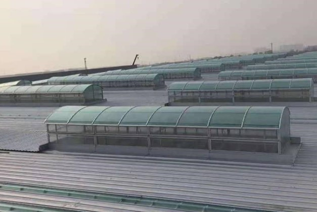 圓拱型電動(dòng)排煙天窗