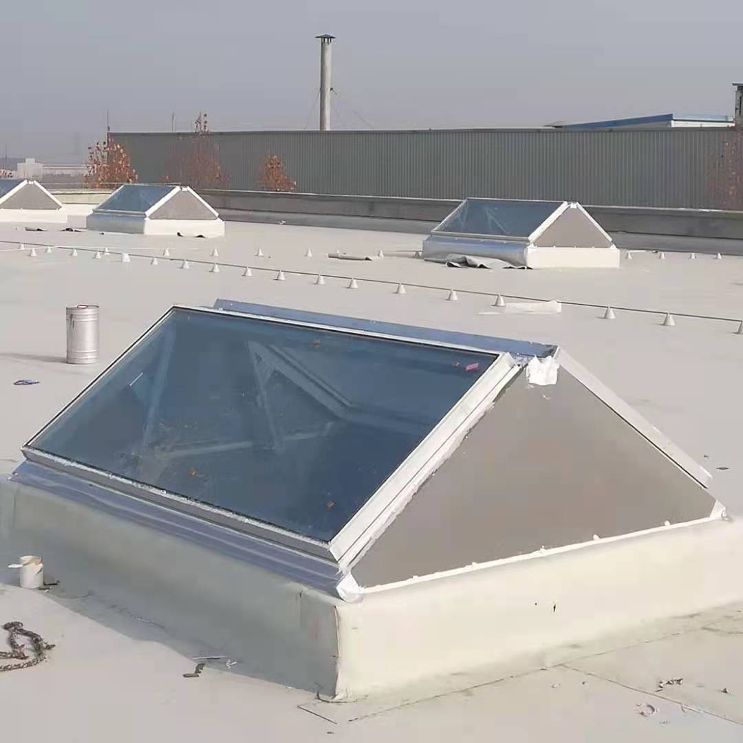 三角形通風天窗